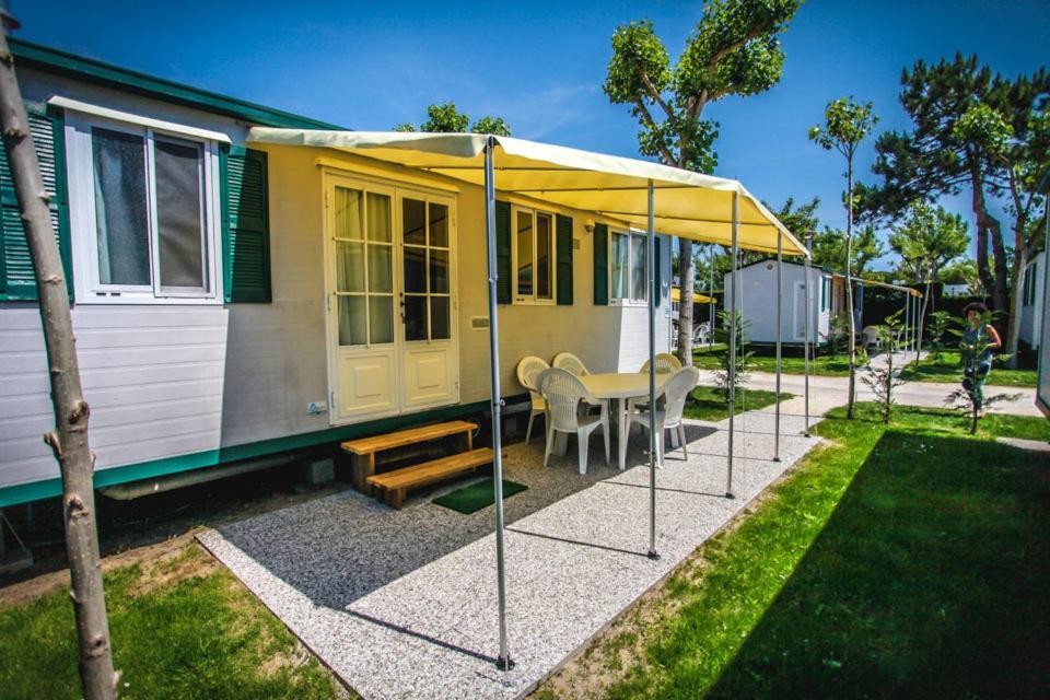 Camping Parco Capraro Лидо-ди-Езоло Номер фото